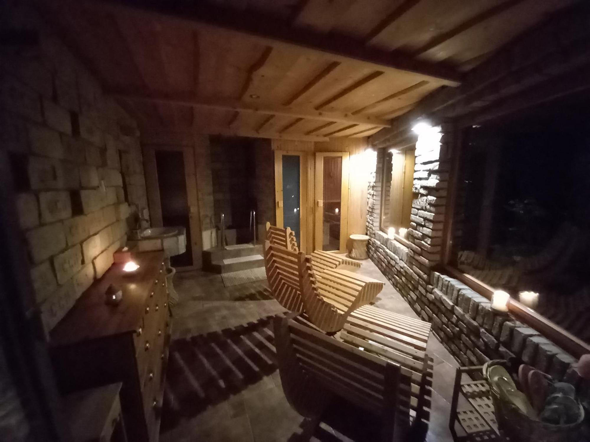 Visual Apartman Комарно Экстерьер фото